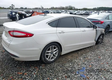 2013 Ford Fusion Se z USA, uszkodzony, nr VIN 3FA6P0HR7DR337074